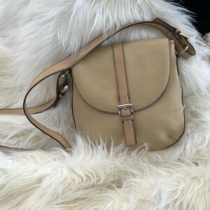 LIZ CLAIBORNE CROSSBODY BAG!🌸